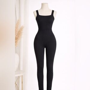 Zara Black Bodycon Jumpsuit size S Double Layer Strech Sleeveless Fitted Jumpsui